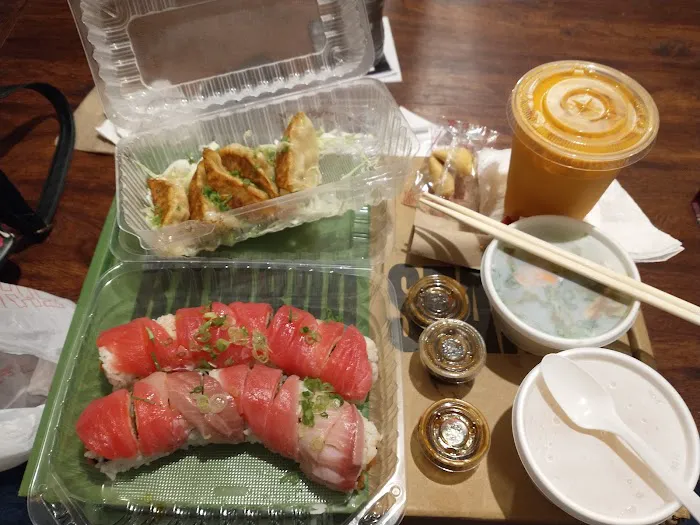 Tokyo Express Sushi Picture 2