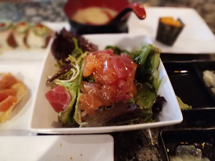 Sushiholics Picture 4