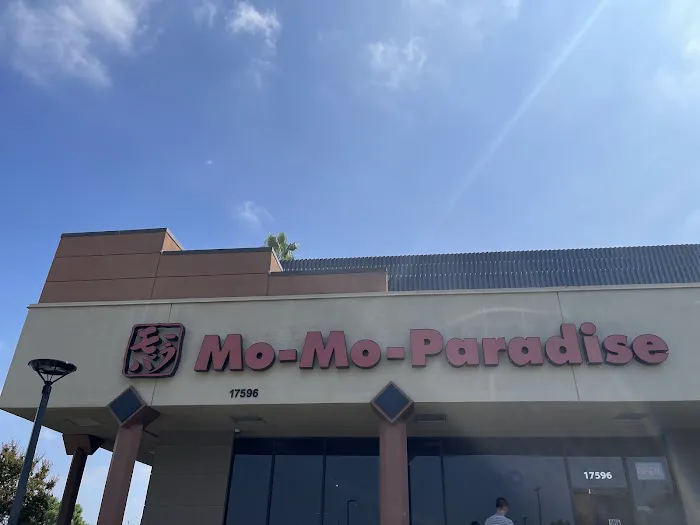 Mo-Mo-Paradise Picture 6