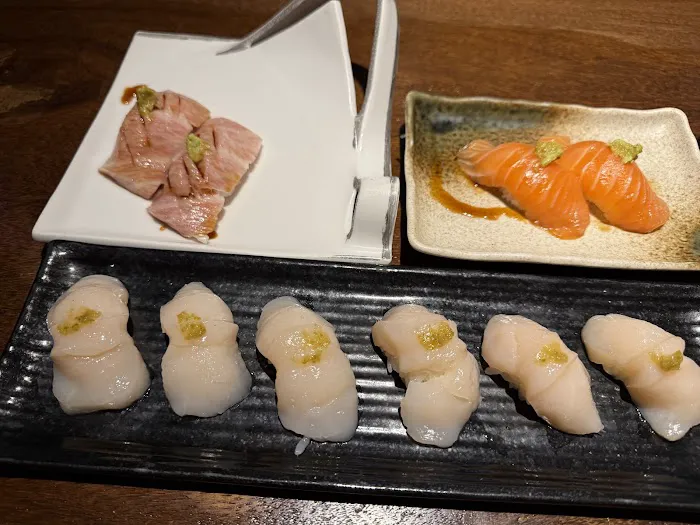 Otoro Sushi Picture 4
