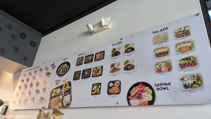 Roll It Sushi & Teriyaki Picture 5