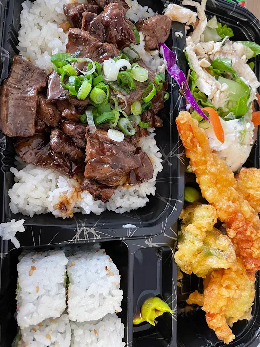 Roll It Sushi & Teriyaki Picture 9