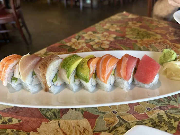 Fish In A Bottle Sushi & Grill Picture 3