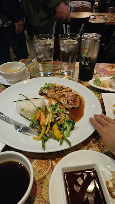 Fish In A Bottle Sushi & Grill Picture 8