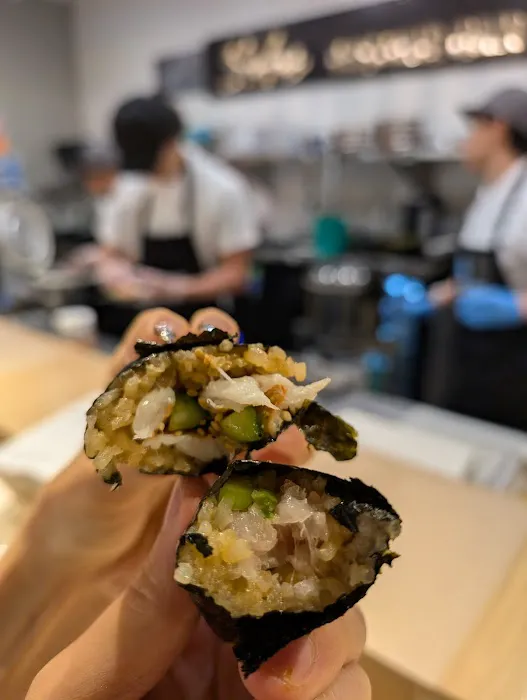 Hand Roll Factory Picture 4