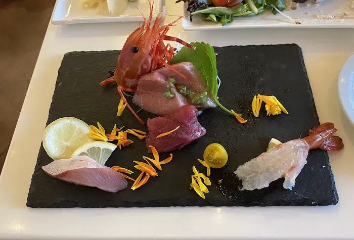 Sushi Noguchi Picture 9