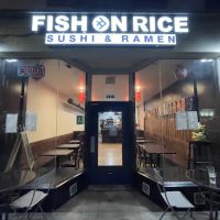 Fish on rice sushi & ramen ico