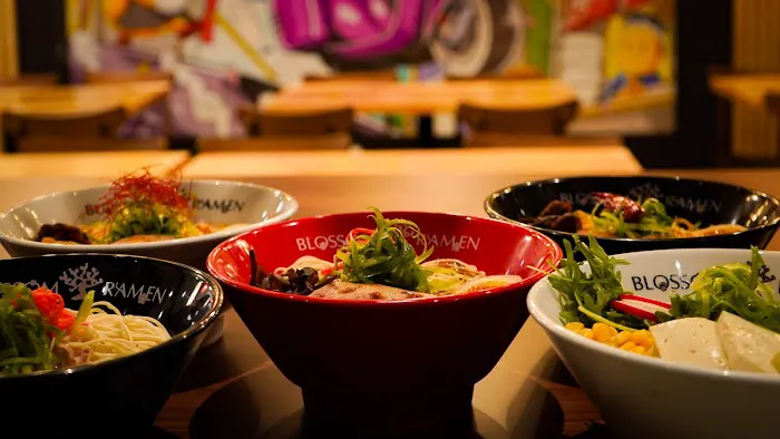 Blossom Ramen Picture 1