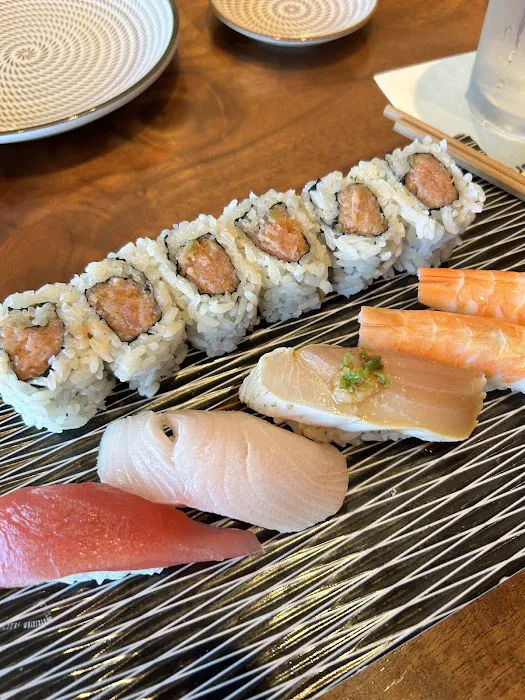 Sushi Roku Manhattan Beach Picture 7