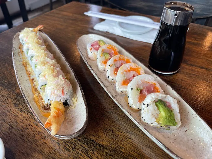 FANSEA SUSHI Picture 1