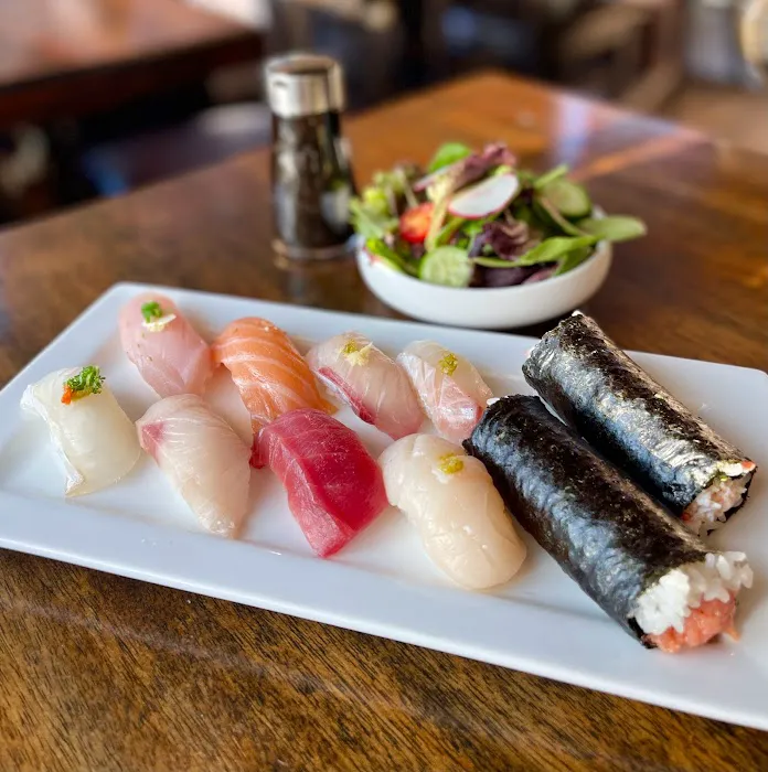 FANSEA SUSHI Picture 3