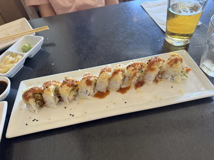 Dash Dashi Sushi and Sake Bar Picture 10