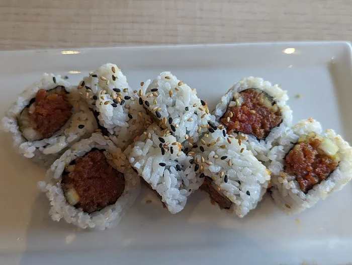 Dash Dashi Sushi and Sake Bar Picture 3