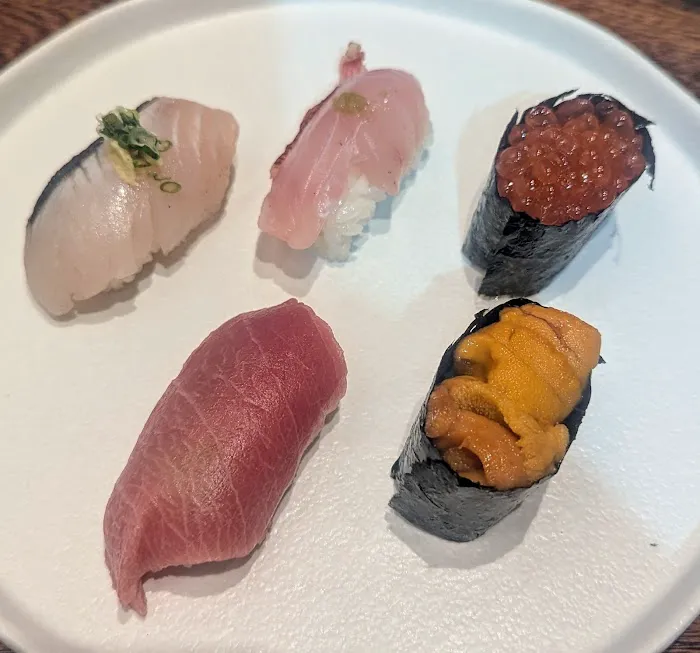 UO NIGIRI Picture 1