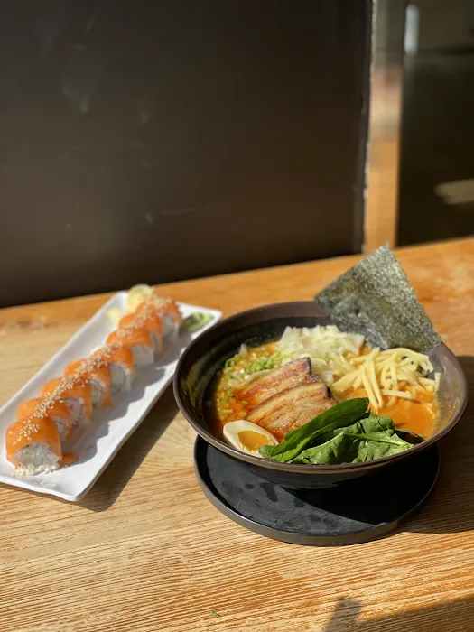 Nishi Poke & Ramen Bistro Picture 7
