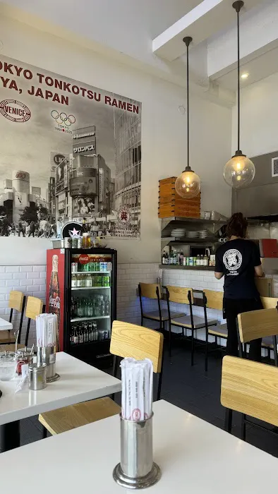 VENICE RAMEN Picture 2