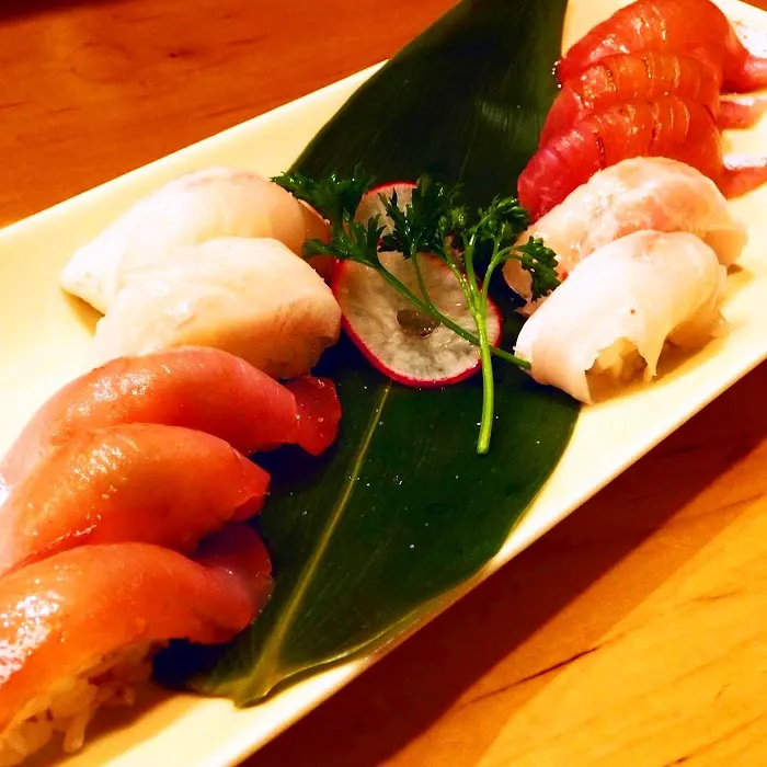 Moto Azabu Sushi Bar & Grill Picture 5