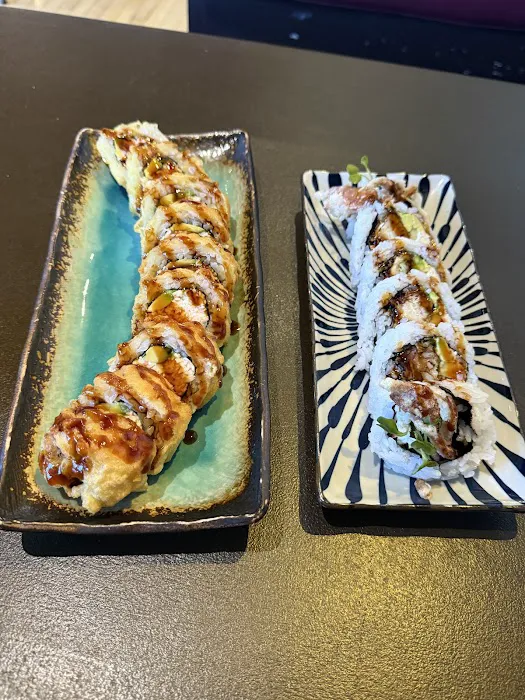 Kinari Aburi Sushi & Noodle Picture 1