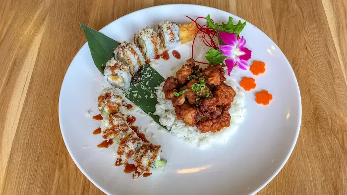 Hollywood Sushi Picture 9