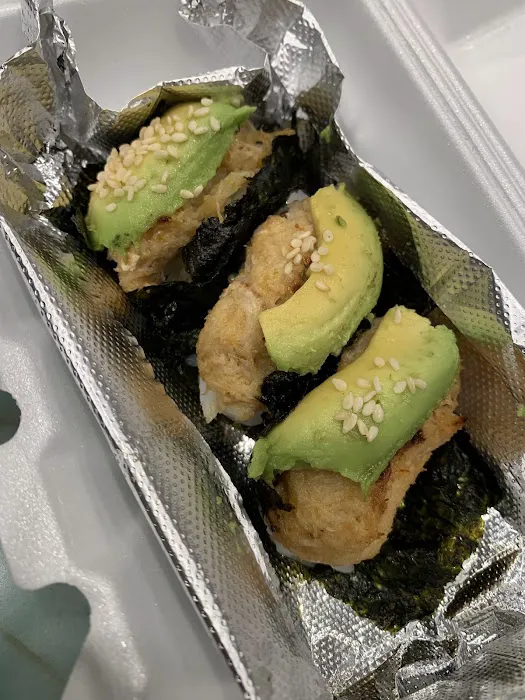 YU/MI Sushi Picture 1