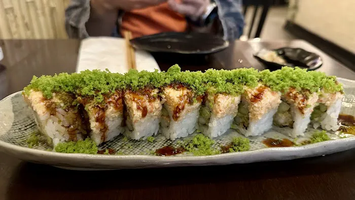 Oops! Sushi & Sake Bar Picture 6