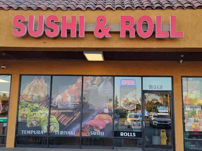 Sushi & Roll Picture 3