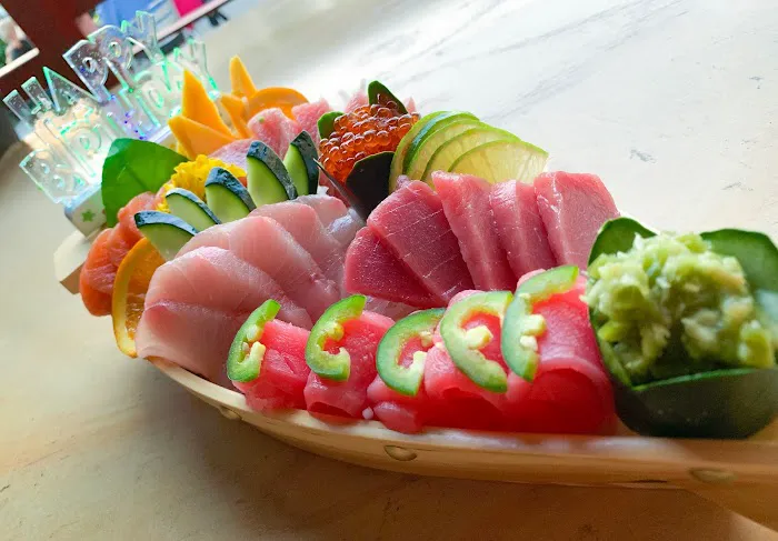 SushiMe Roll'n Picture 4