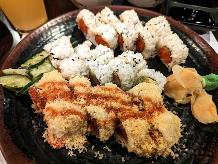 Kiku Sushi Picture 10