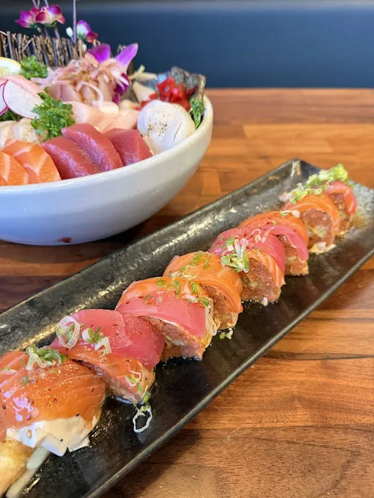 Maki & Sushi Picture 4