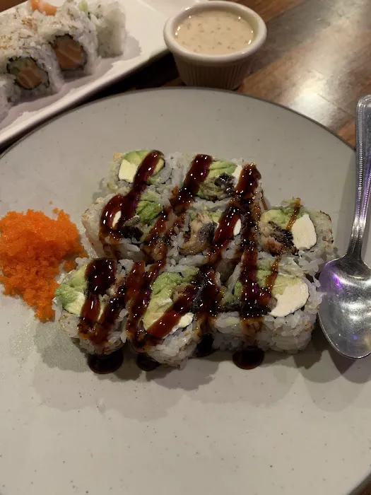 Maki & Sushi Picture 1