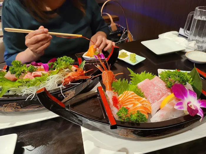 Ishi Sushi Picture 8