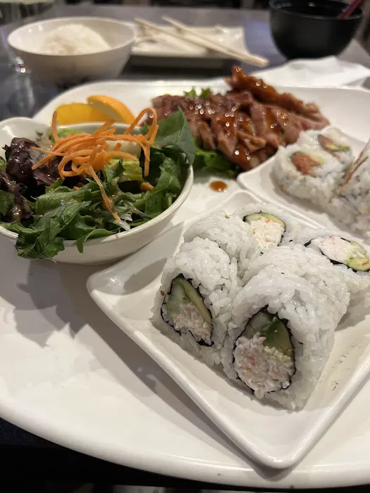 Maizuru AYCE Sushi Bar Picture 8