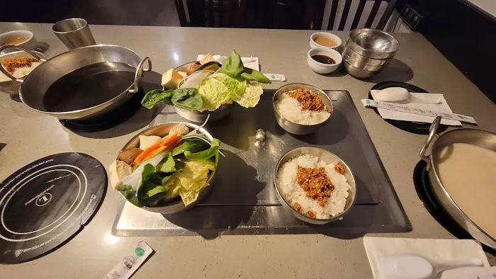 Miyabi Shabu and Grill Picture 6