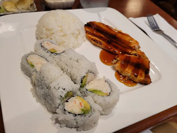 Sakuraya sushi Picture 1