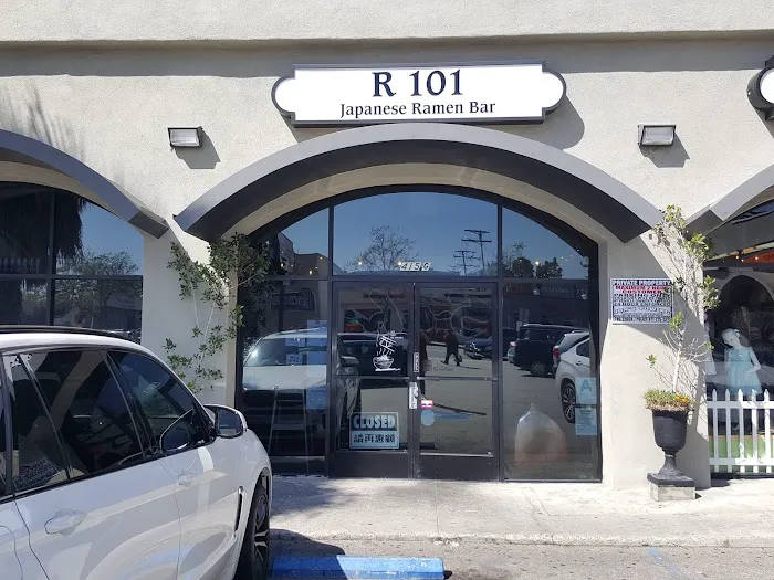 R101 Ramen Picture 2
