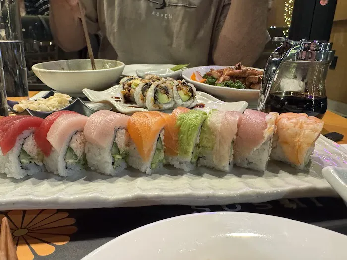 Cavi Sushi Picture 5