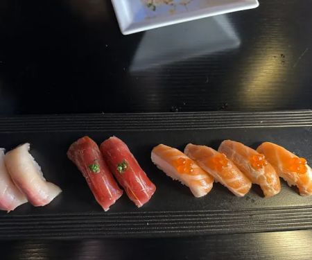 KAVIAR Restaurants
