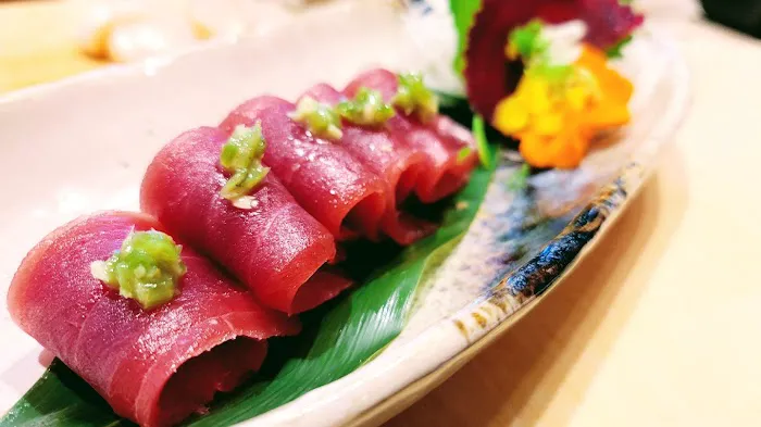 MAMA M SUSHI Picture 2