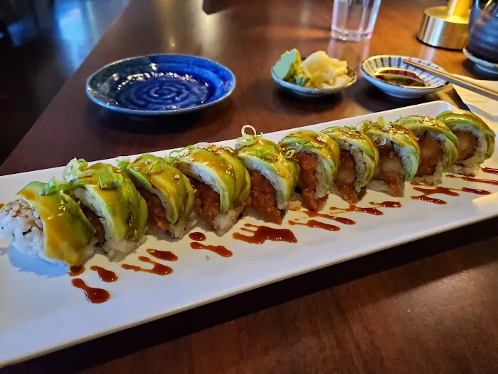 MAMA M SUSHI Picture 10