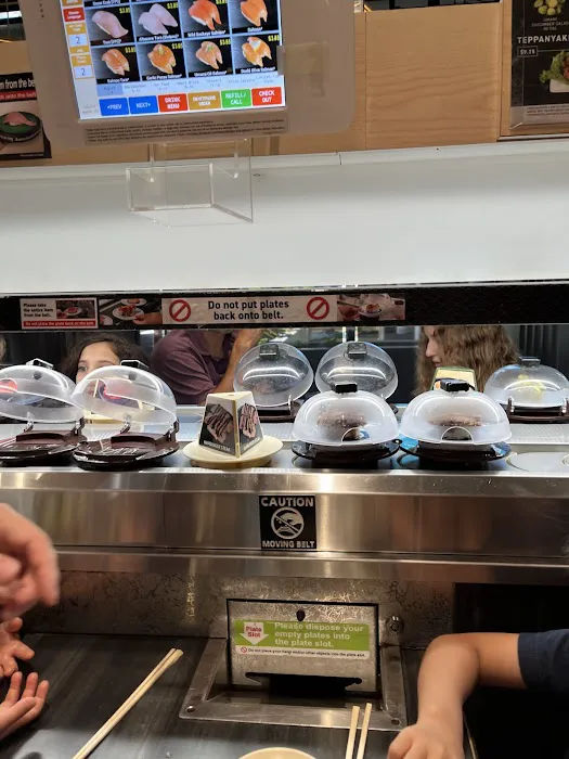 Kura Revolving Sushi Bar Picture 5