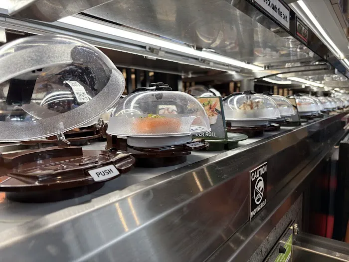 Kura Revolving Sushi Bar Picture 2