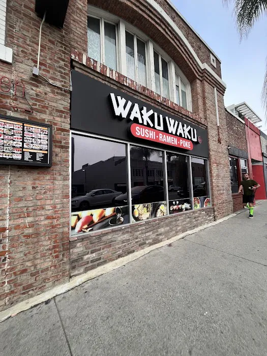 Waku Waku Sake Bar Picture 3
