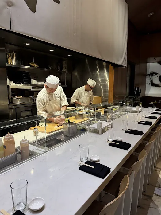 Katsuya Picture 8