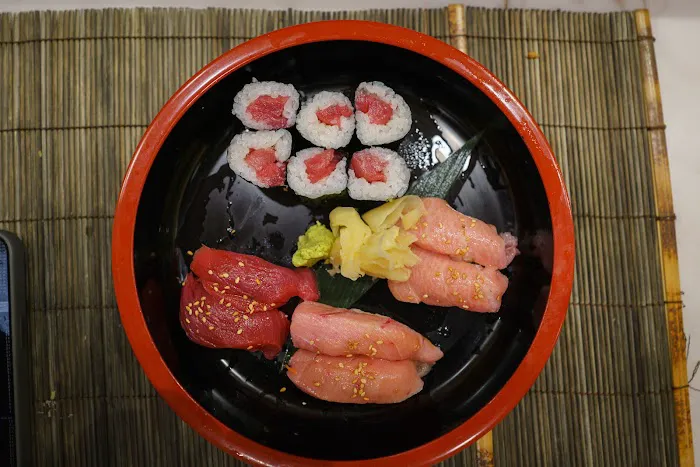 Totoyama Sushi & Ramen Hollywood Picture 9
