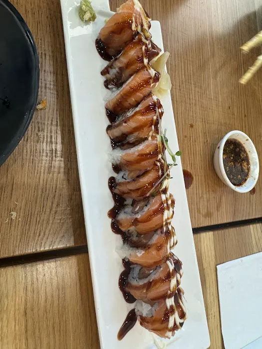 Totoyama Sushi & Ramen Hollywood Picture 5