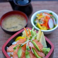 Totoyama Sushi & Ramen Hollywood ico