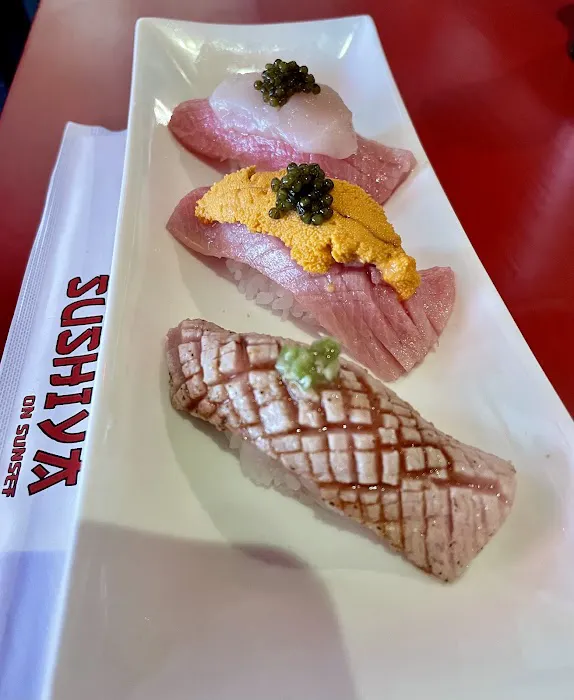 Sushiya on Sunset Picture 2