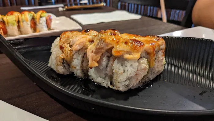 Blufish Sushi & Grill Picture 4