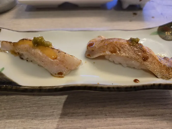 OoToro Sushi Japanese Restaurant Picture 4