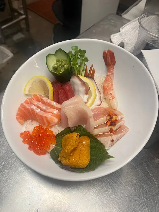TOKYO RAMEN & Sushi Picture 2